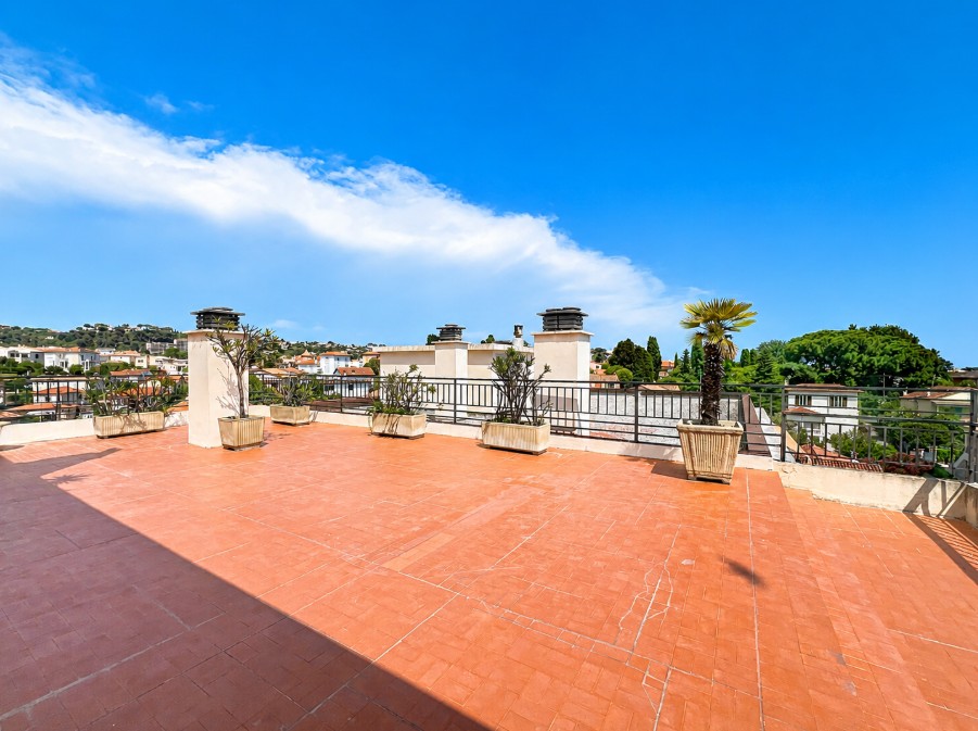 Appartement - CAGNES SUR MER 06800